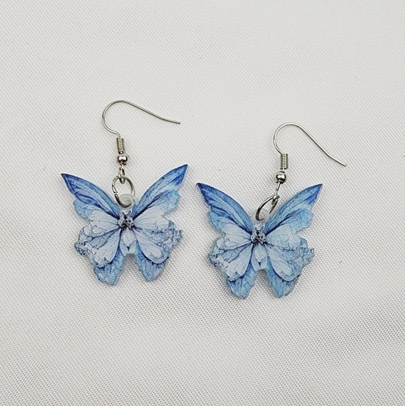 Charming Blue Butterfly Acrylic Fashion Earrings - Picture 5 of 6